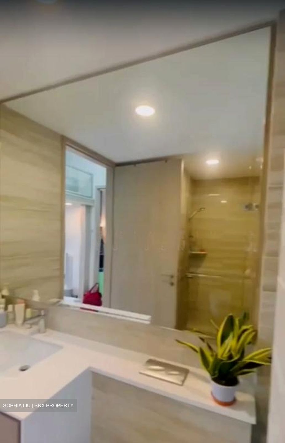 J Gateway (D22), Condominium #496161341